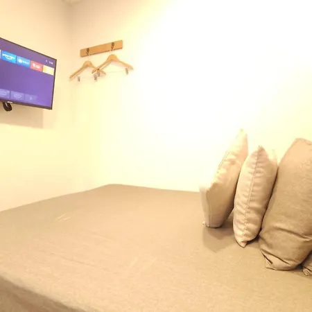Oyo Hostel Myeongdong 1-2